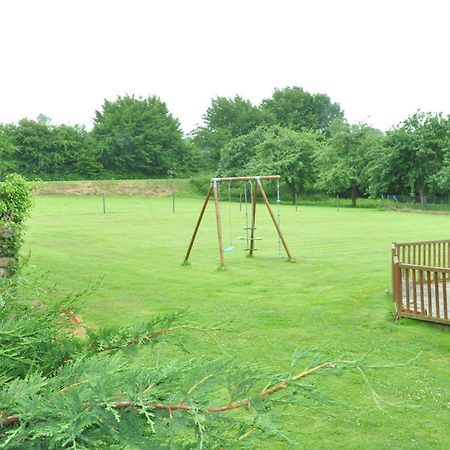 La Ferme De Montaigu Bed & Breakfast Bagian luar foto