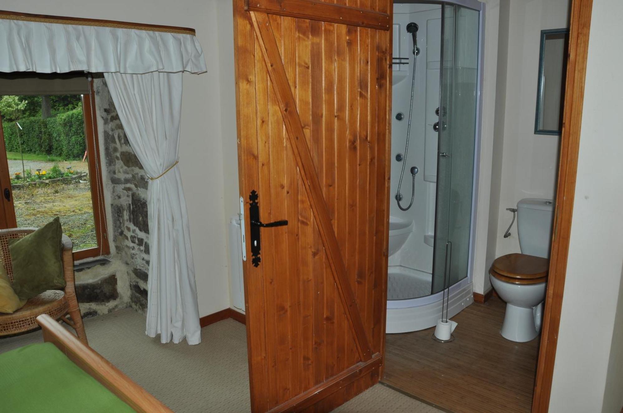 La Ferme De Montaigu Bed & Breakfast Ruang foto